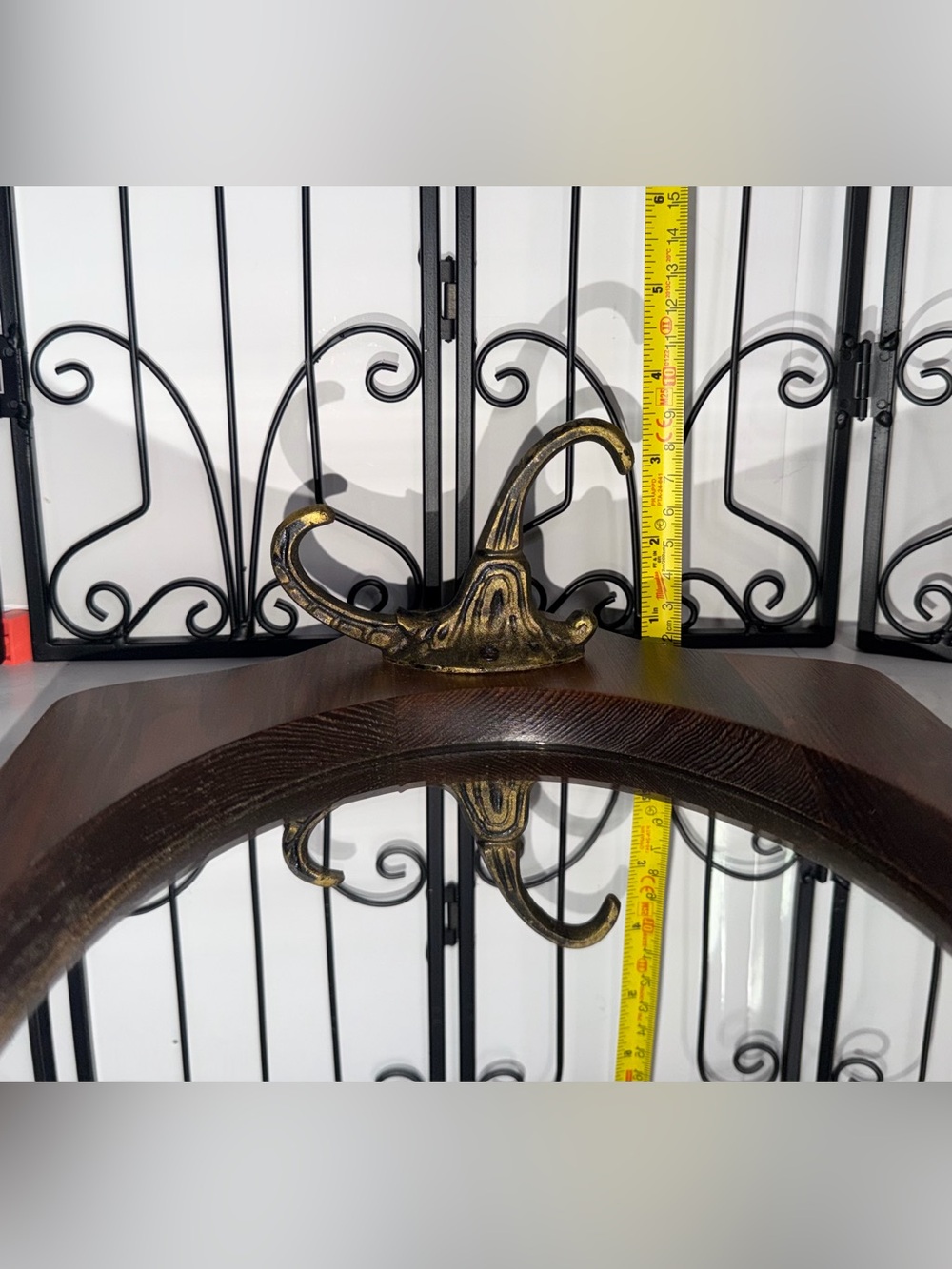 Vintage Wood Oval Wall Mirror with Ornate Brass Coat Key Hooks Entryway Decor - Picture 6 of 9